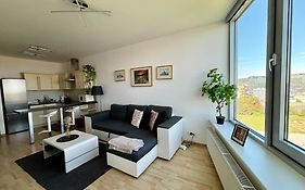 Three Towers With Beautiful View And Parking!