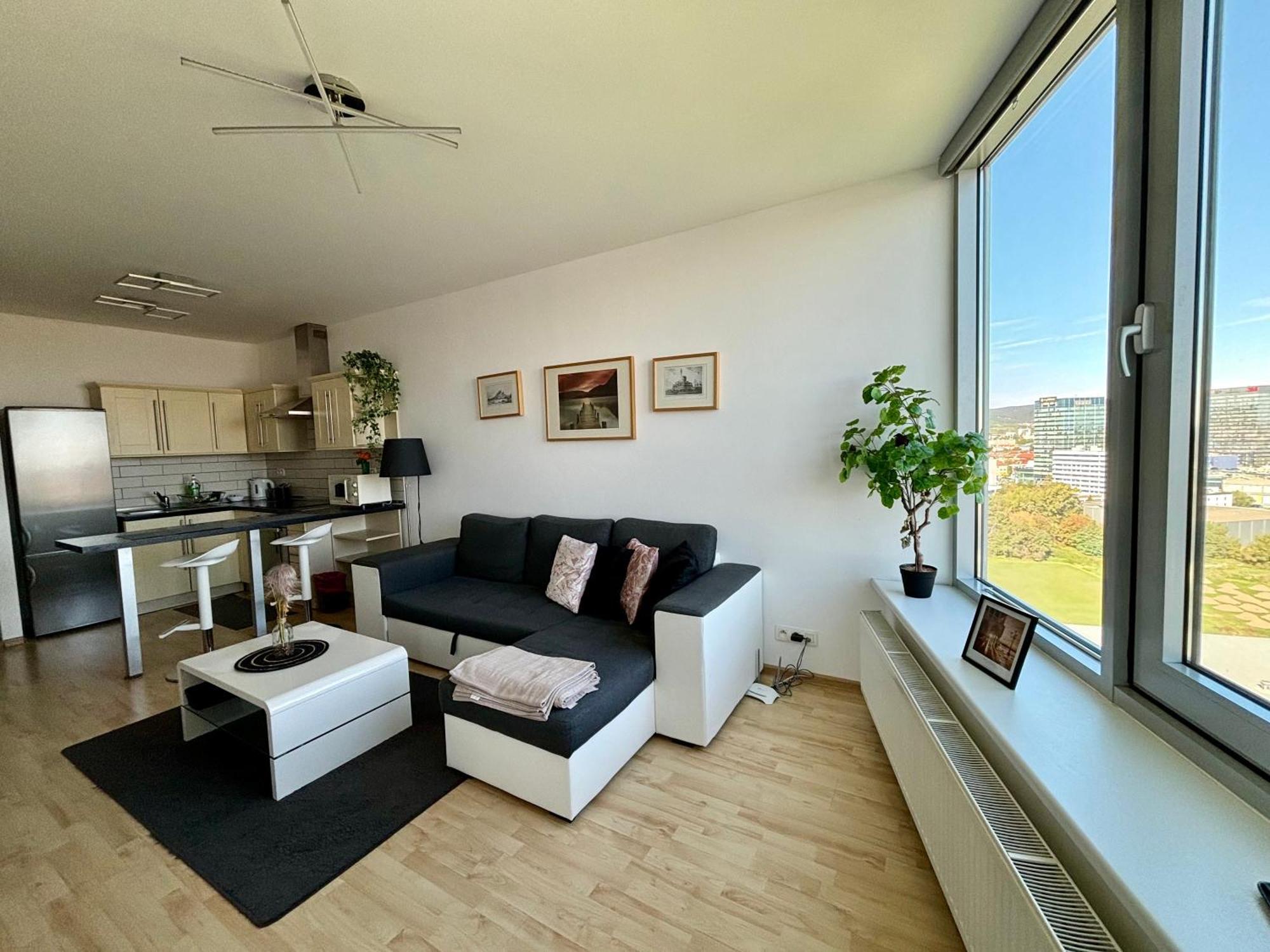 Ferienwohnung Three Towers With Beautiful View And Parking! Pressburg Exterior foto